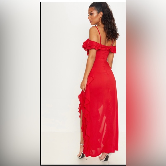 PrettyLittleThings “Hot Mama” Red Ruffled Maxi Dress - Picture 2 of 8